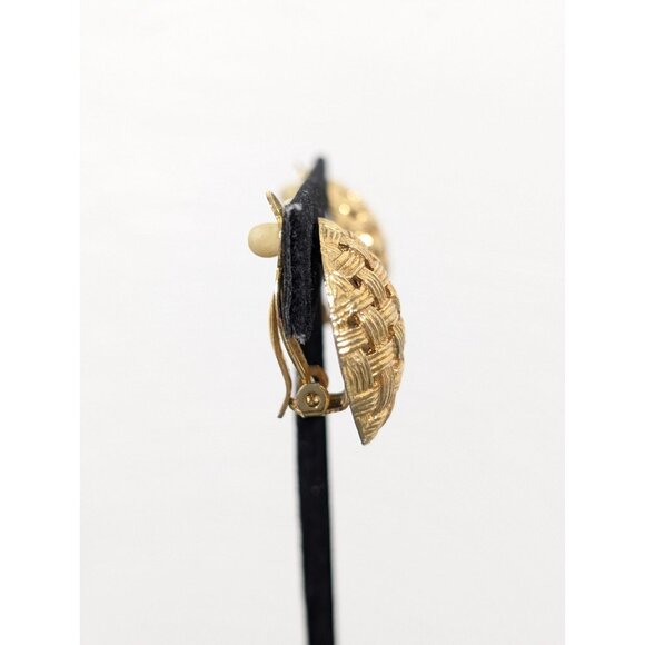 Vintage Basket Weave Dome Earrings Gold Tone Clip On Statement Classic - Picture 2 of 8